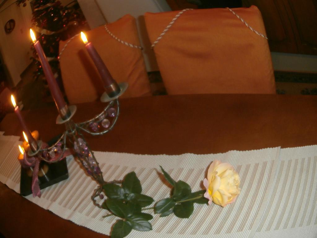 Noble Inn Loutráki Cameră foto